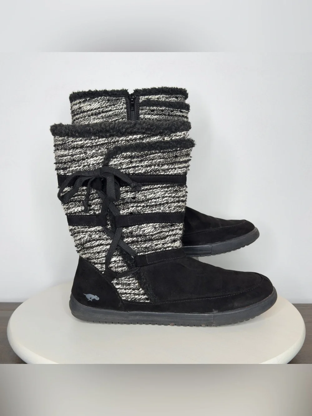 Rocket Dog Black & White Woven Boots - Size 10